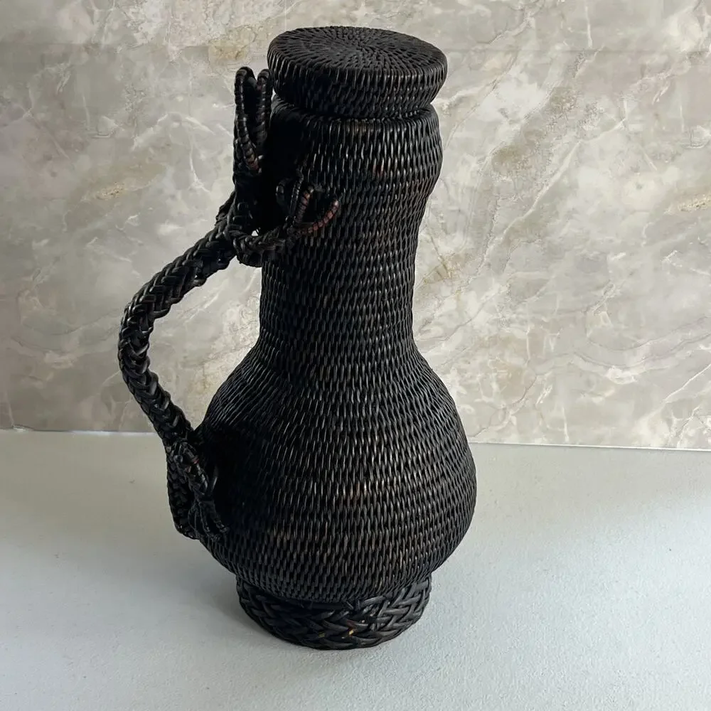 Woven Wicker Rattan Vase With Lizard Handle and Lid 13.5